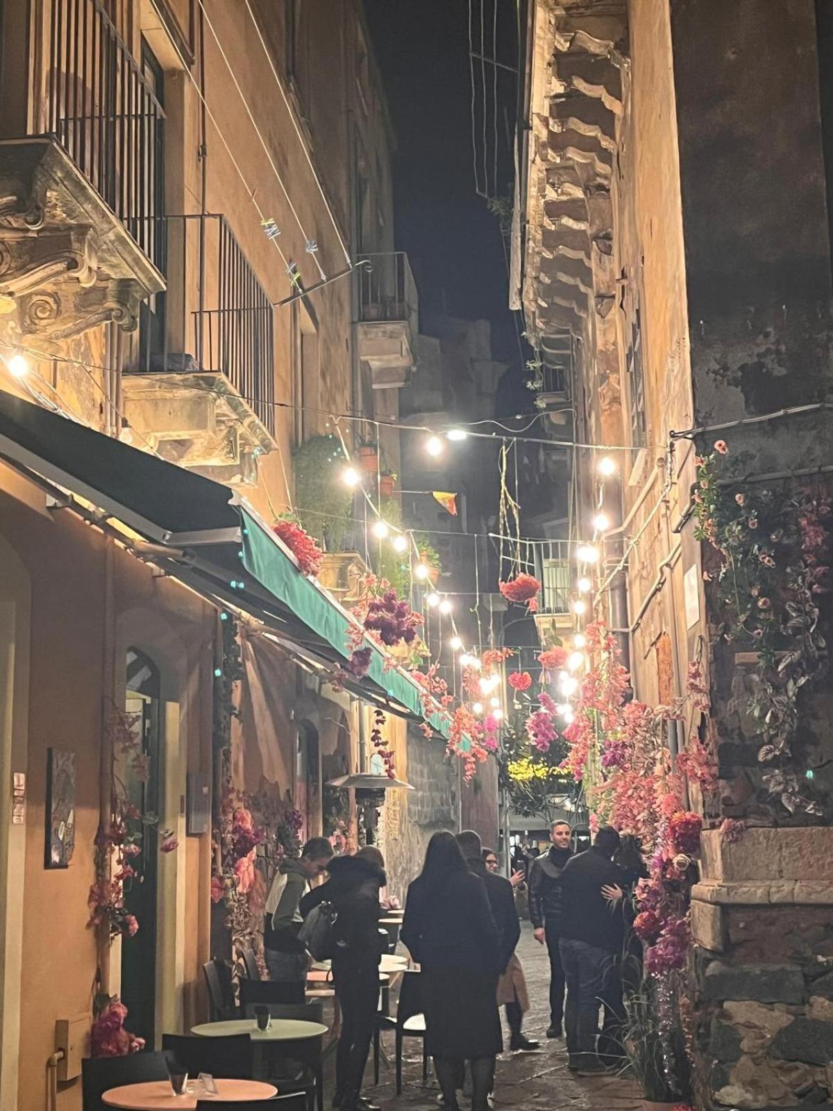 La Dimora Dell'Imperatore Catania Bagian luar foto