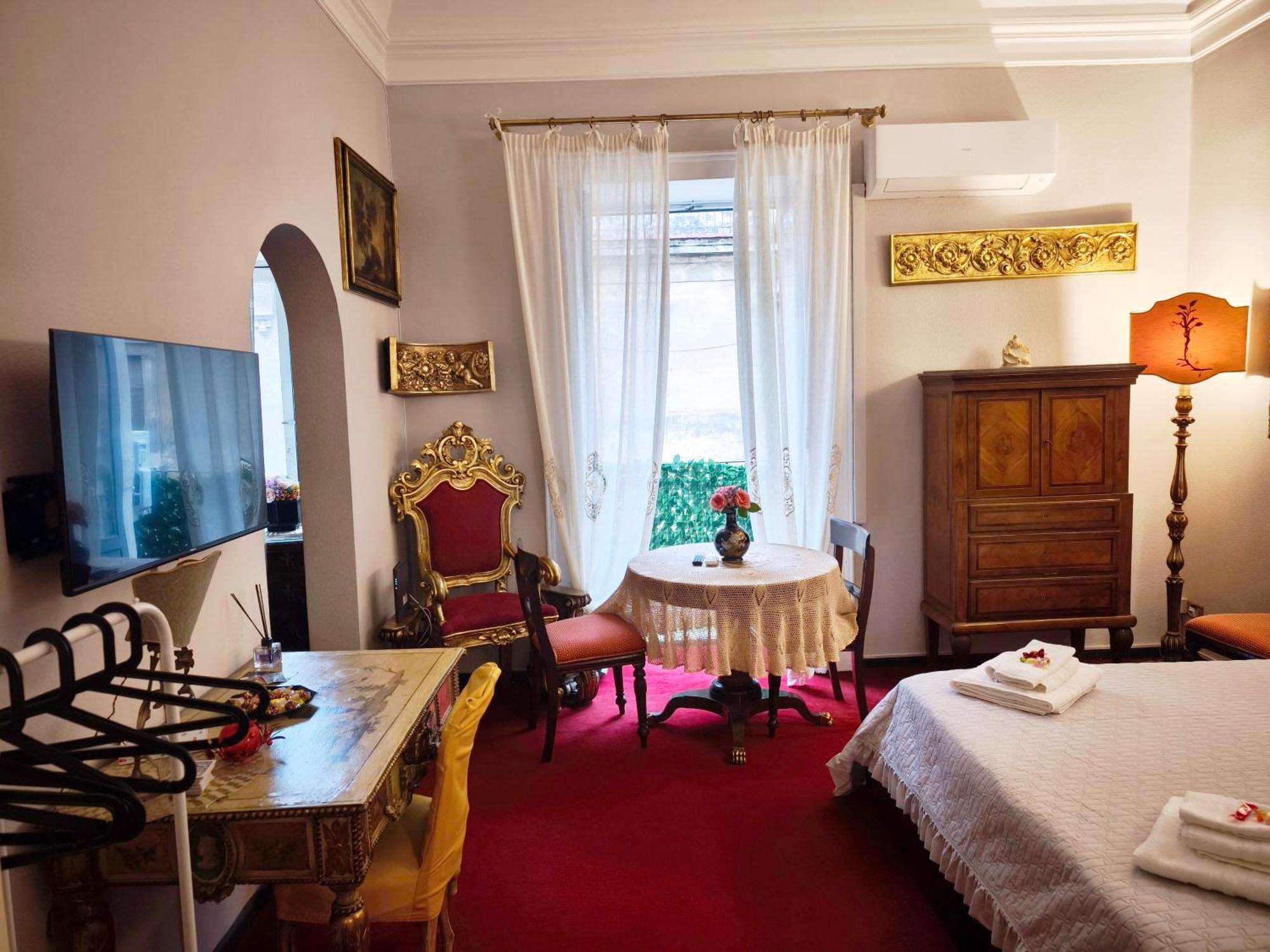 La Dimora Dell'Imperatore Catania Bagian luar foto